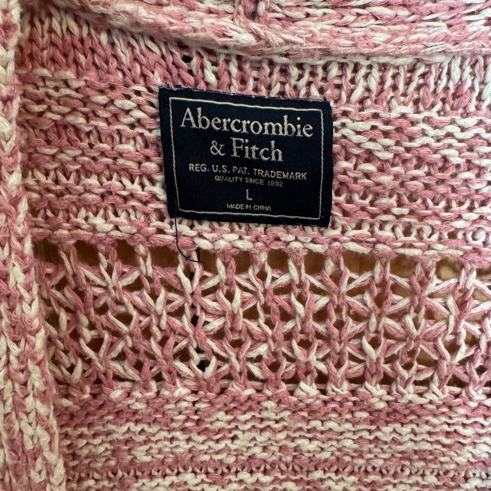 Abercrombie & Fitch Women's Marled Chunky Knit Pink Cardigan With Patch Pockets - Picture 2 of 12